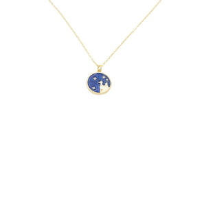 AW Boutique's Zodiac Astro Coin is a dainty pendant full of sparkle and shine.  This piece adds a pop of colour to your everyday wear and at 18 inches is a great length to mix and layer your other chains with.  Proudly wear either your own star sign or the star sign of a loved one close to your heart.  Zodiac shown is Virgo.